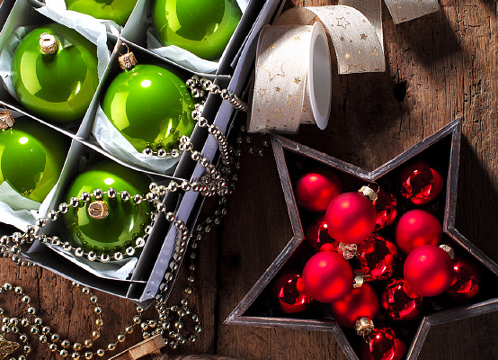 Online-Magazin: Weihnachtsbaum dekorieren