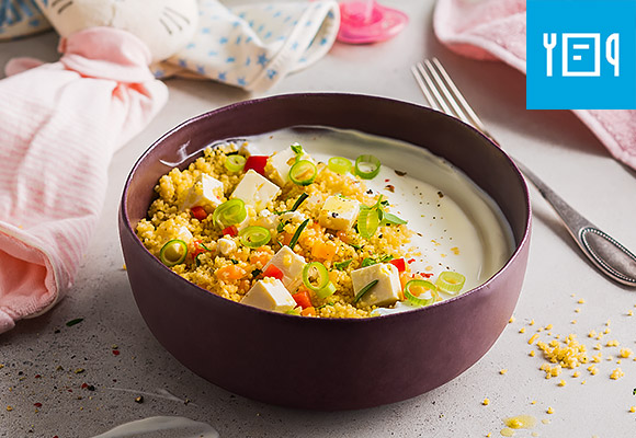 Rezept: Joghurt-Couscous-Bowl