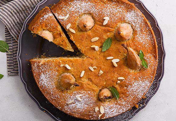 Rezept: Versunkener Birnenkuchen mit Mandeln