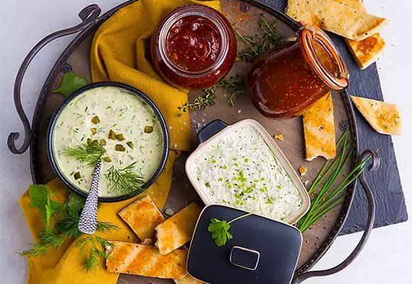 Rezept: Vegane Remoulade, Kräuterbutter und Barbecue-Soße