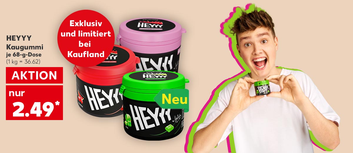 Heyyy Kaugummi, versch. Sorten, je 68-g-Dose für 2.49 Euro* (1 kg = 36.62); Störer an der Sorte Sour Apple: Neu; Störer: Exklusiv und limitiert bei Kaufland; Abbildung: Influencer HeyMoritz mit seinem Heyyy Kaugummi in der Sorte Sour Apple in der Hand