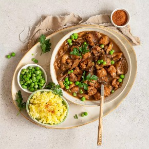 Dušené vepřové s houbami a hráškem