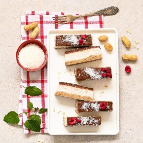 Nepečené řezy s kokosovým mlékem a kávou