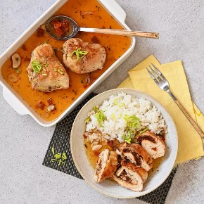 Kuřecí závitky s česnekem a sušenými rajčaty