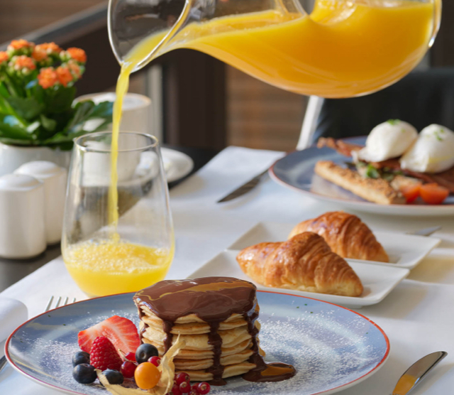 50% off breakfast on a selection of urban hotels