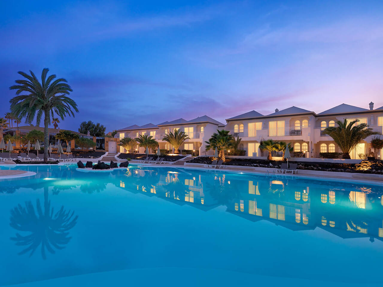 LENGTHEN YOUR STAY IN THE CANARY ISLANDS