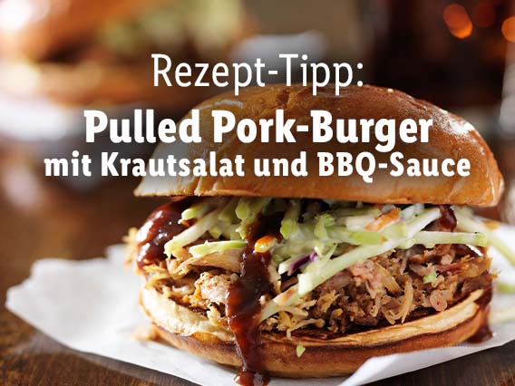 Pulled Pork-Burger mit Krautsalat und BBQ-Sauce