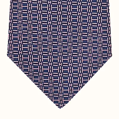 TIE 7 H AWOOOOO ! TIE