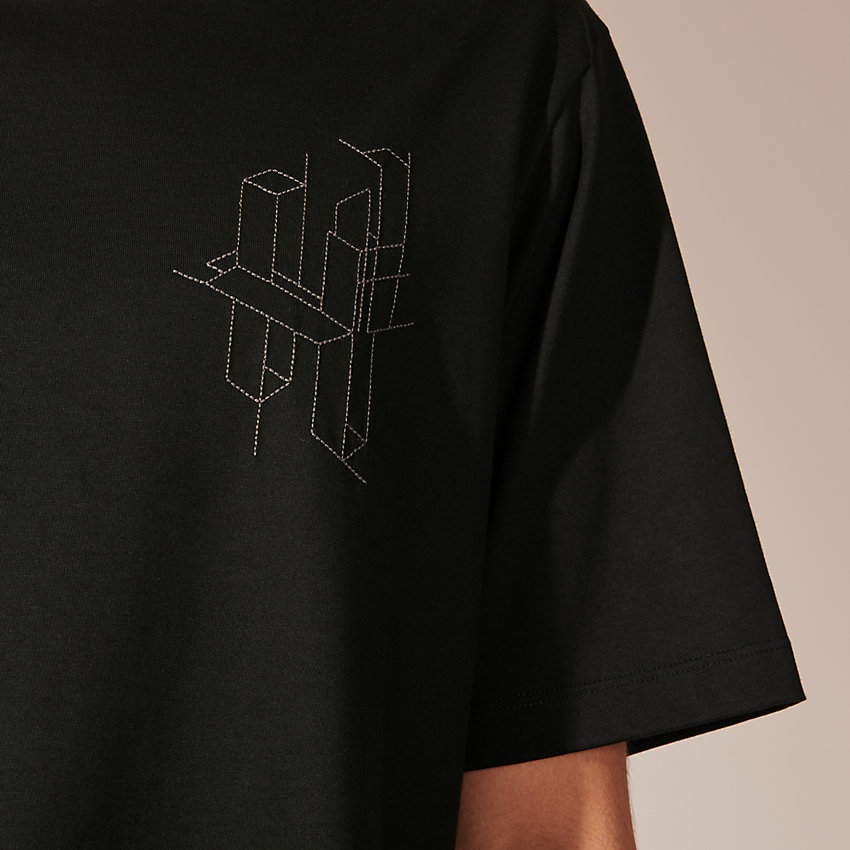T-SHIRT WITH