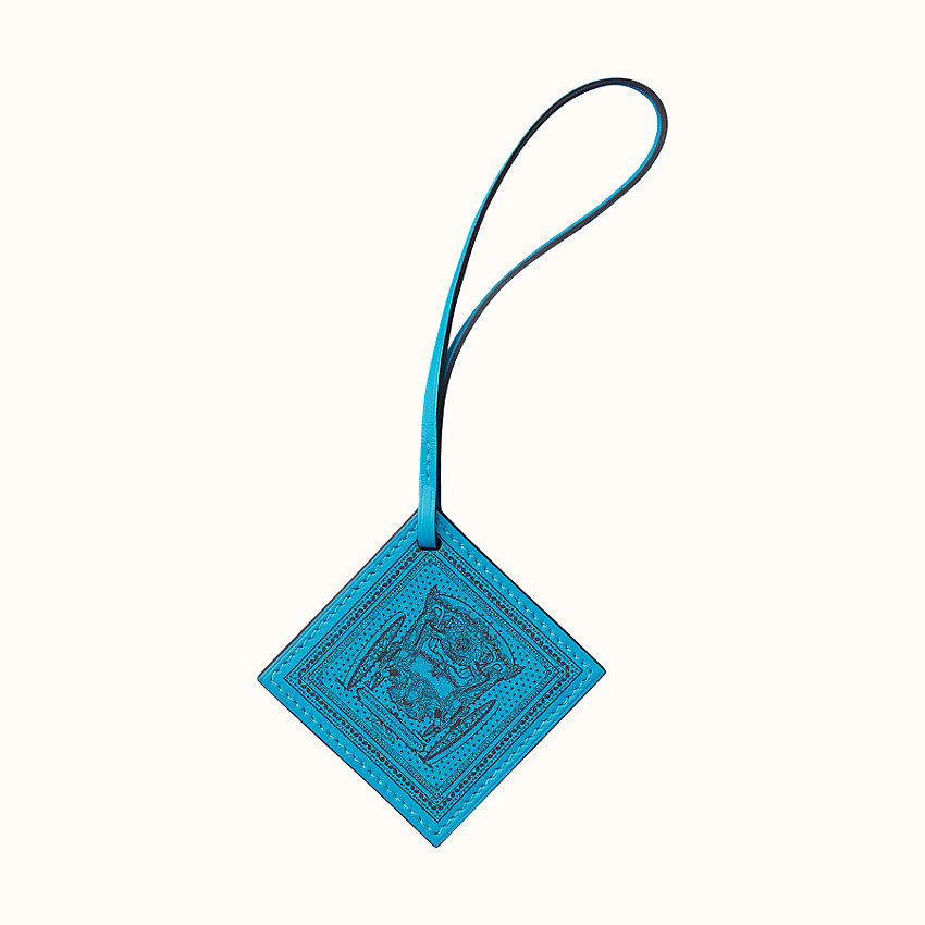 CARRE NANO CHARM