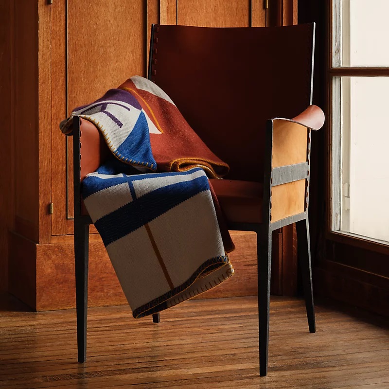 AVALON H CLUB BLANKET
