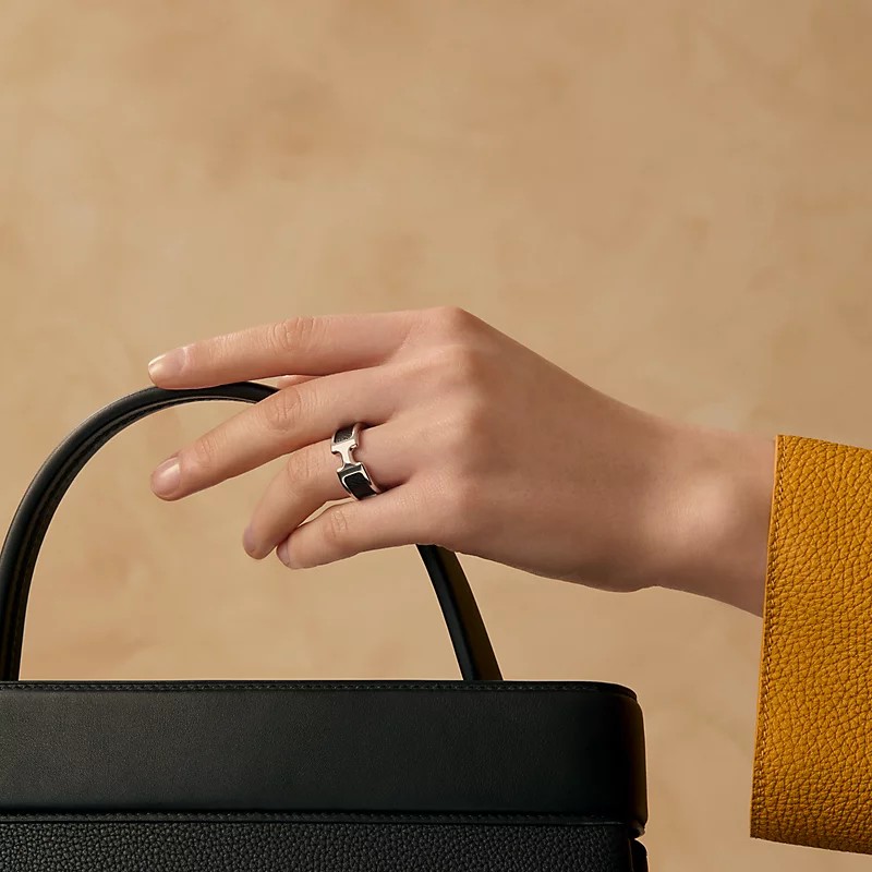 Image of Olympe ring, small model