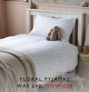 Easy-Care Floral Bed Linen Set WAS £40, NOW £28